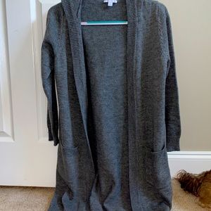 Gray long sleeve cardigan